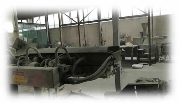 Ϳ���������a(ch��n)܇�g�h(hu��n)�����m����